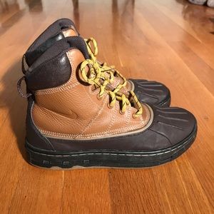 nike acg woodside boots